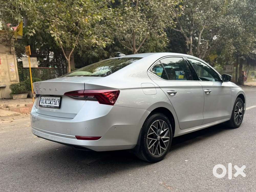 Skoda Octavia 2.0 L K Tsi At, 2022, Petrol