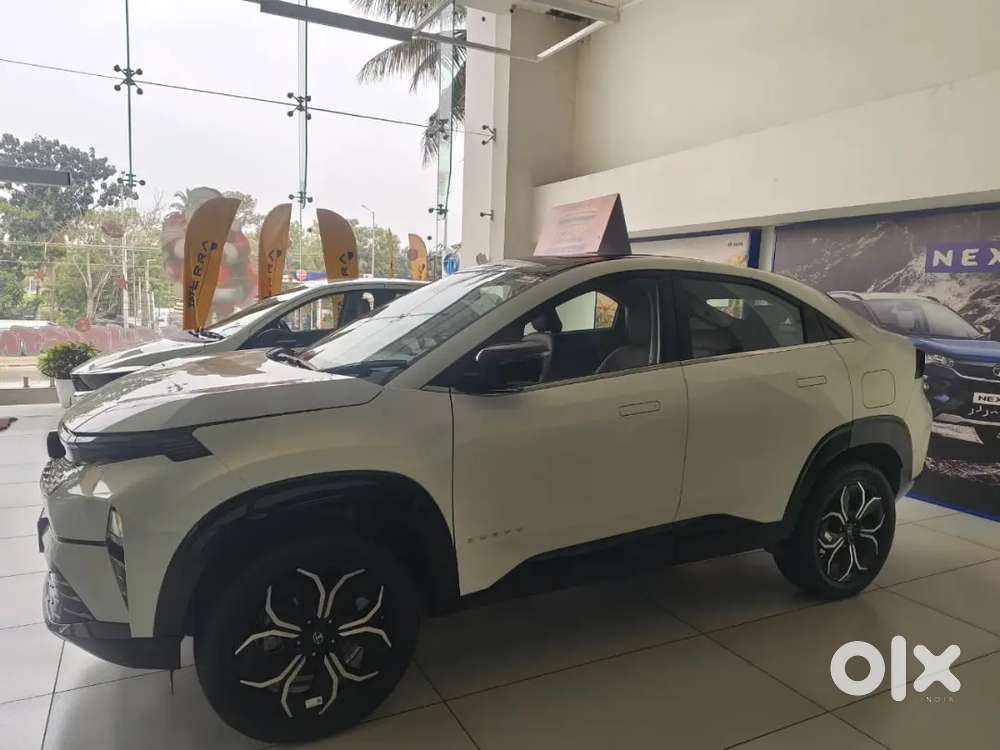 Tata Curv Accomplished S