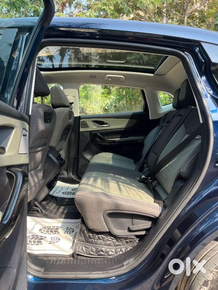 Mahindra Xev 9e Pack Two, 2025, Electric