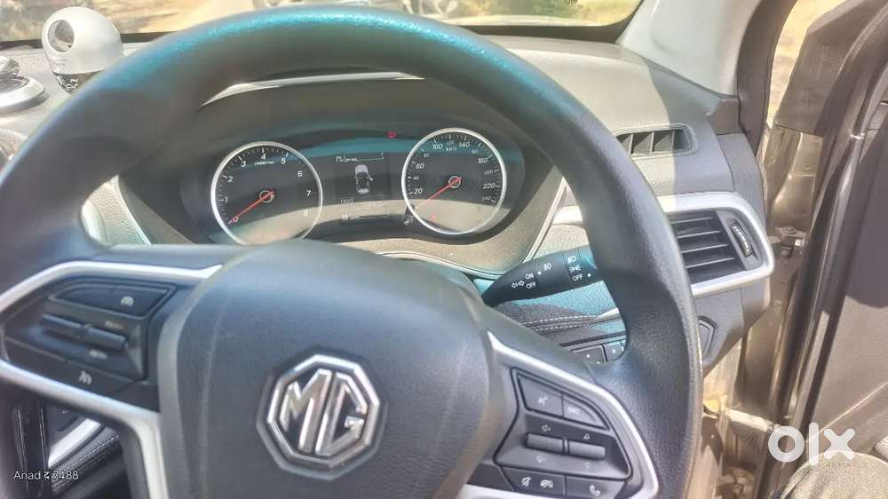 Mg Hector Plus 2020 Petrol Well Maintained
