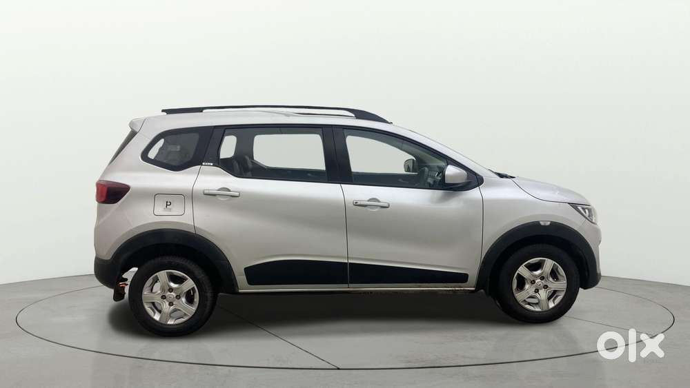 Renault Triber Rxz, 2019, Petrol