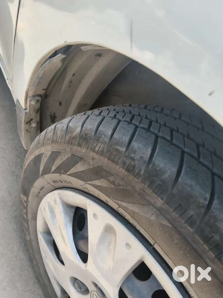 Honda Amaze 2nd Gen 2015 Petrol 29000 Km Driven .