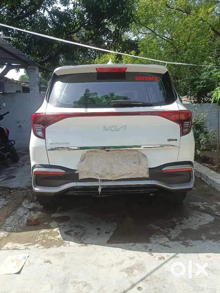 Kia Carens 2022 Petrol 21369 Km Driven