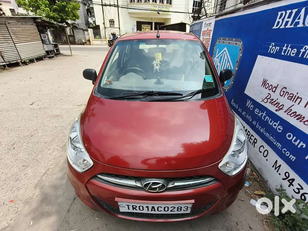Hyundai I10 2011 Petrol 65000 Km Driven
