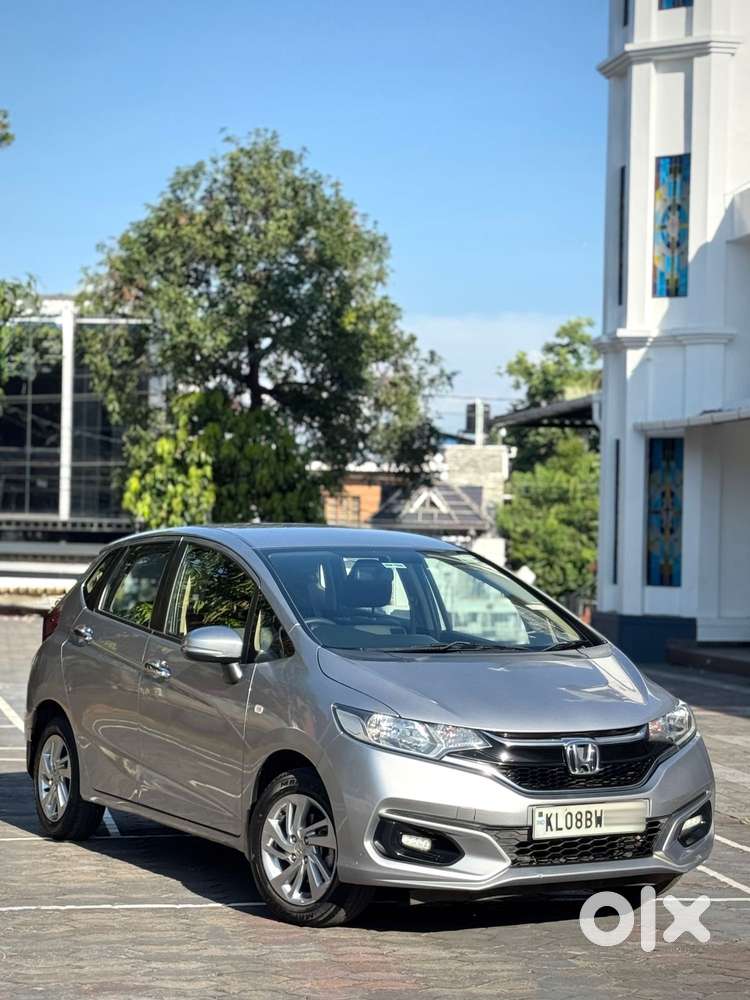 Honda Jazz V Automatic, 2020, Petrol