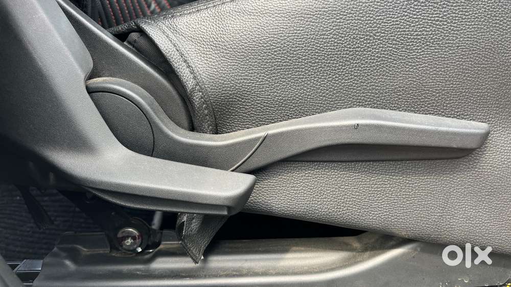 Maruti Suzuki Swift Zxi Plus, 2021, Petrol