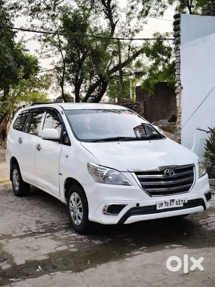 Toyota Innova 2013 Diesel 137000 Km Driven
