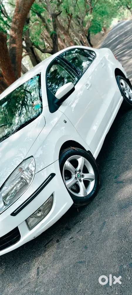 Skoda Rapid 1st Owner It's In Neat Condition