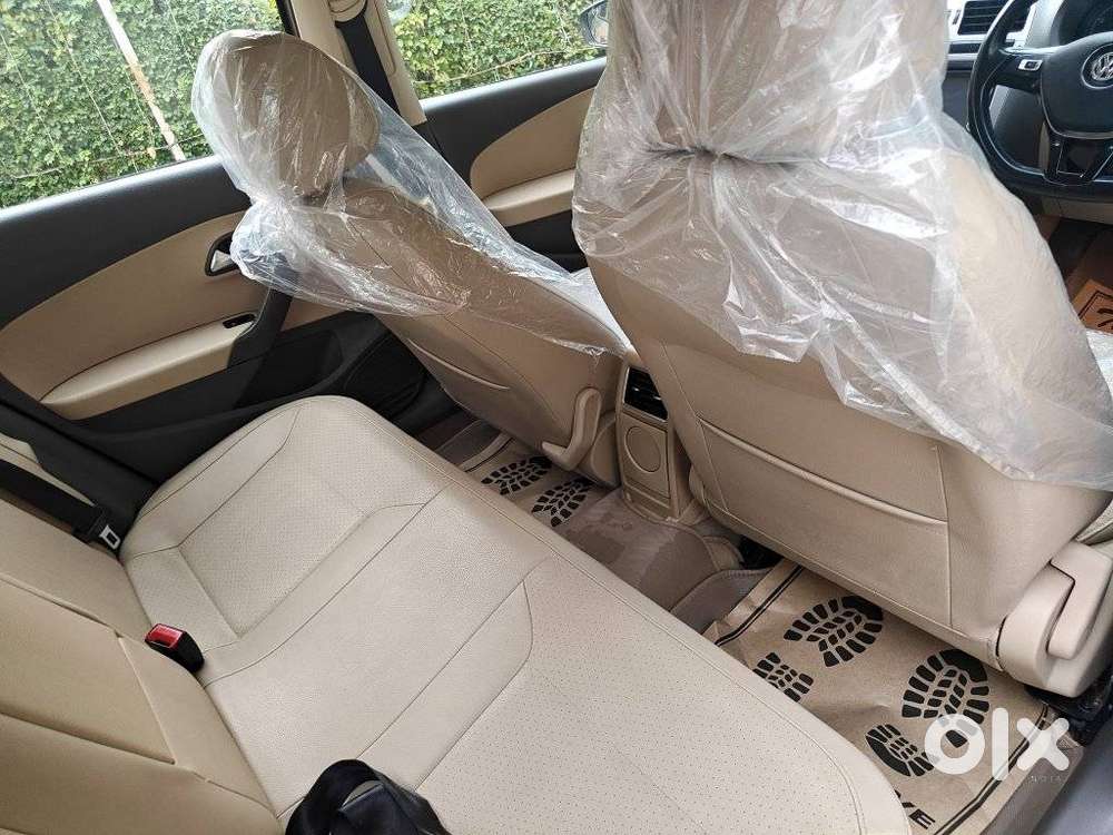 Volkswagen Vento 1.2 Tsi Highline At, 2015, Petrol