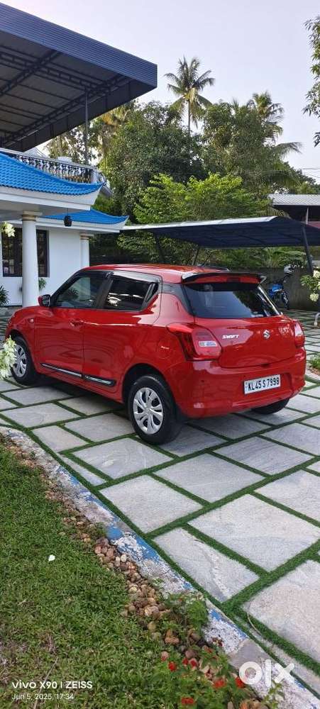 Maruti Suzuki Swift Lxi Option, 2019, Petrol
