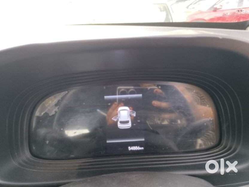 Hyundai Venue Sx Mt, 2023, Petrol