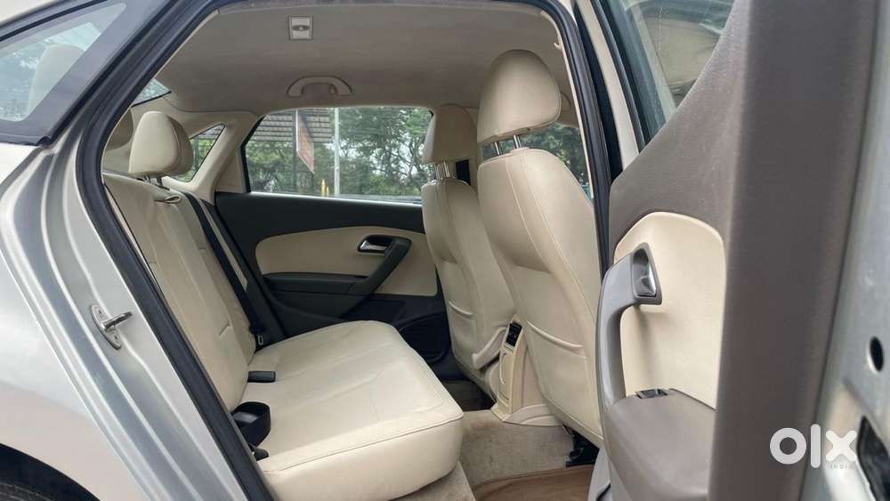 Volkswagen Vento 2010-2013 Petrol Highline, 2012, Petrol