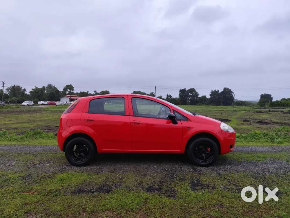 Fiat Grande Punto 2010 Diesel 150000 Km Driven