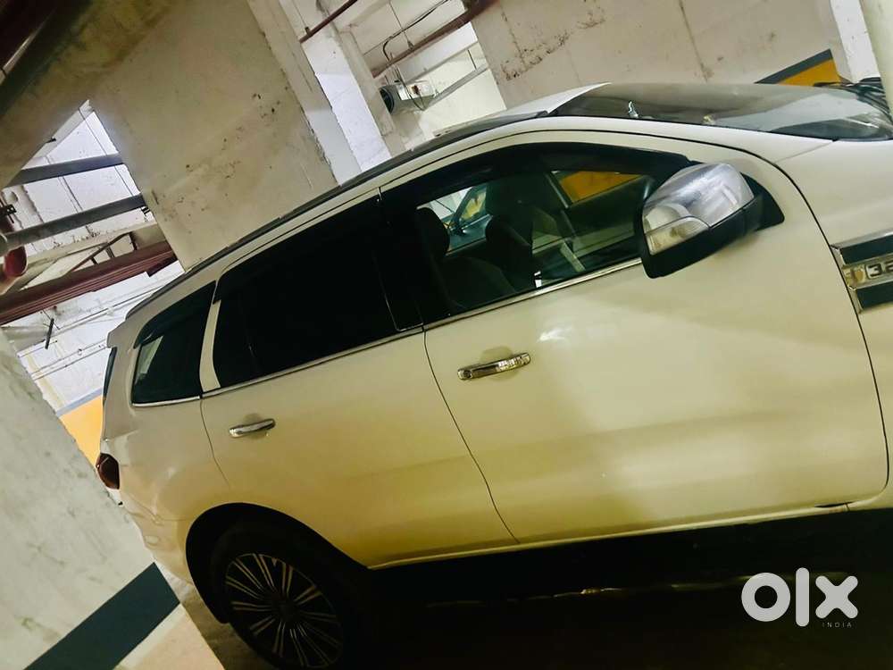 Fixed Price (ford Endevour 3.2 4x4 Automatic)