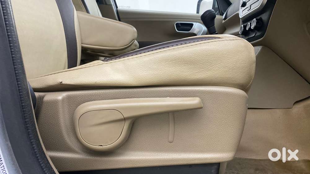 Mahindra Tuv 300 Mhawk100 T8, 2017, Diesel