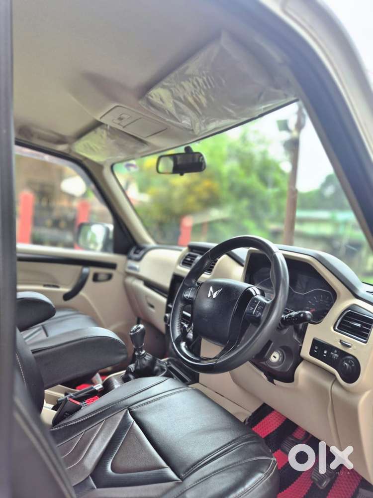 Mahindra Scorpio Classic 2.2 S 11 Mt 7 Str, 2023, Diesel