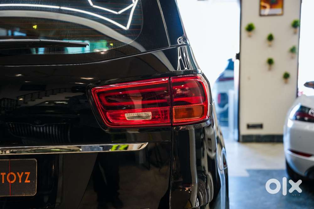 Kia Carnival Limousine, 2021, Diesel