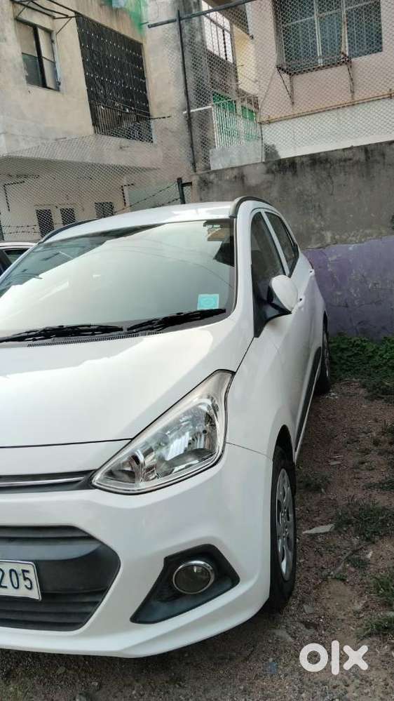 Hyundai Grand I10 Sportz O 1.2, 2015, Petrol