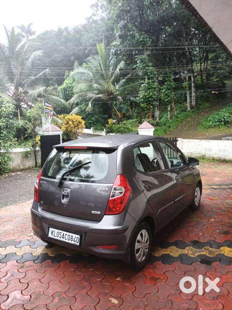 Hyundai I10 Sportz, 2011, Petrol