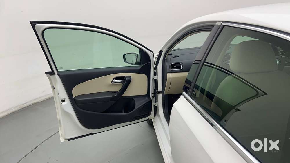 Skoda Rapid 1.5 Tdi Style/1.5 At Style, 2021, Petrol
