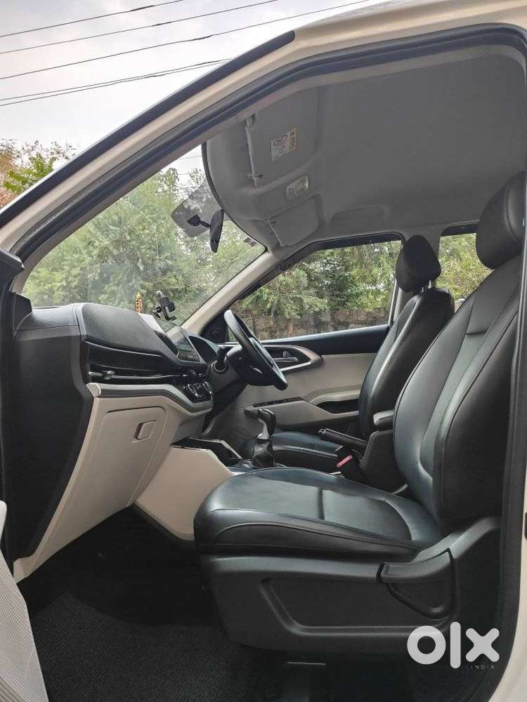 Kia Carens 1.5 Premium 7 Str, 2023, Diesel