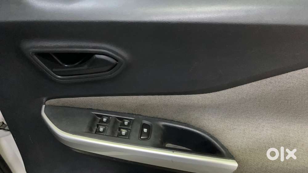 Nissan Magnite 1.0 Xe, 2022, Petrol