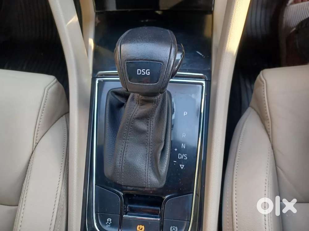 Skoda Karoq 1.5 Tsi, 2020, Petrol