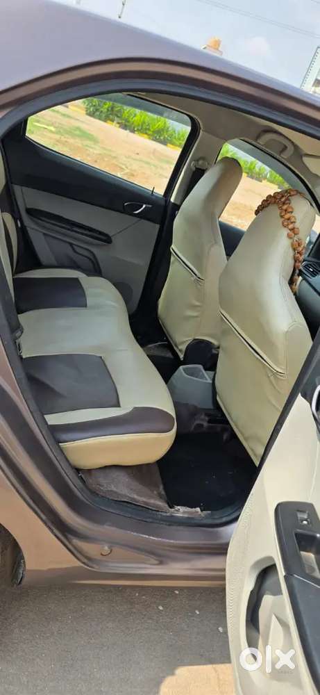 Tata Tiago 2017
