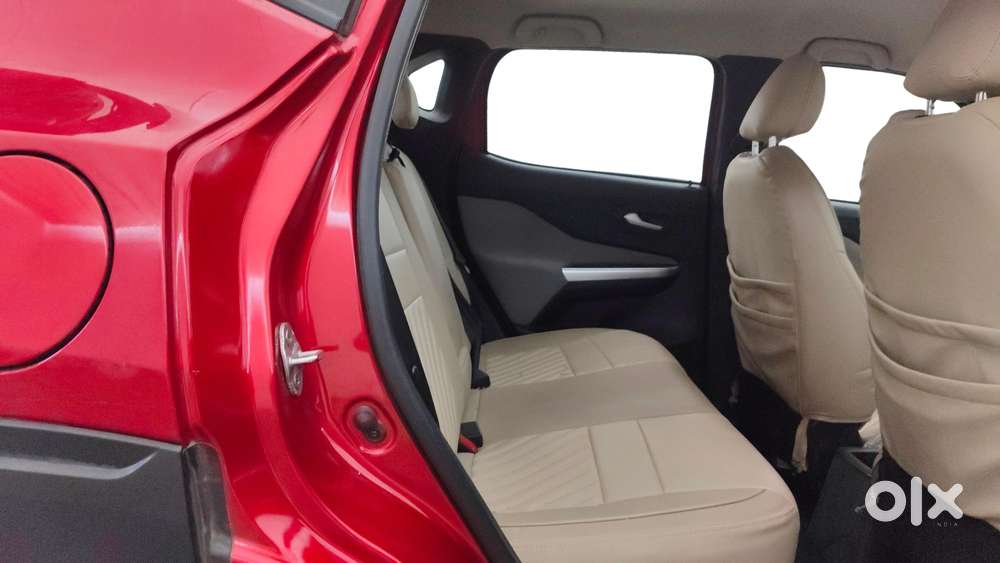 Nissan Magnite 1.0 Xv Turbo Cvt, 2023, Petrol