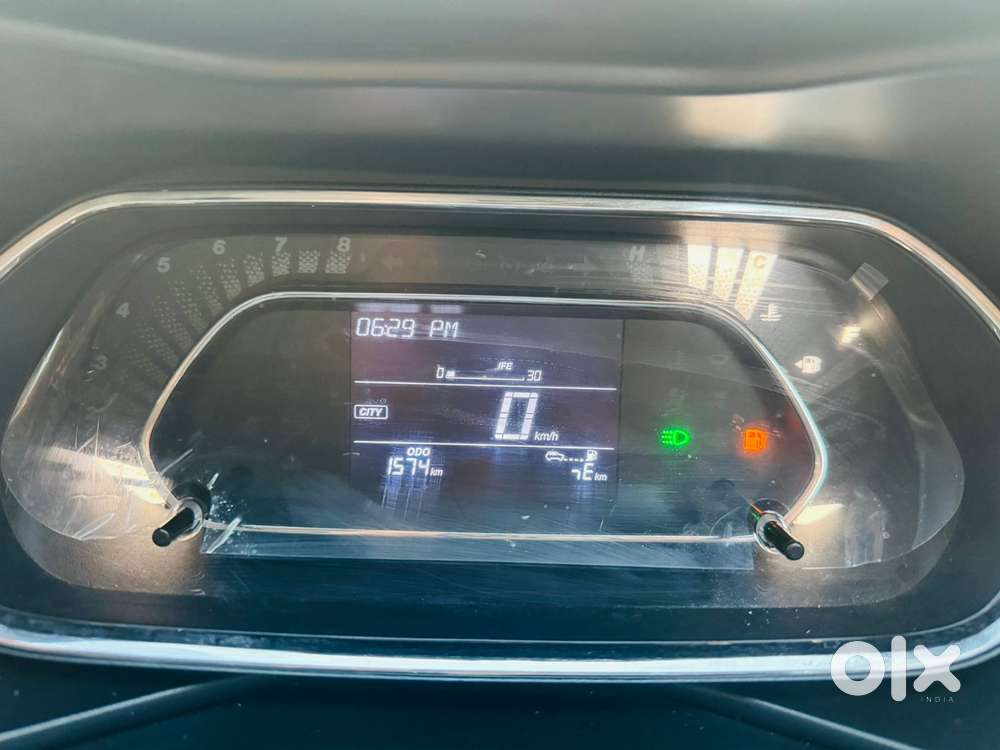 Tata Nexon Smart Plus1.2 Revotron Petrol 5 Mt, 2023, Petrol