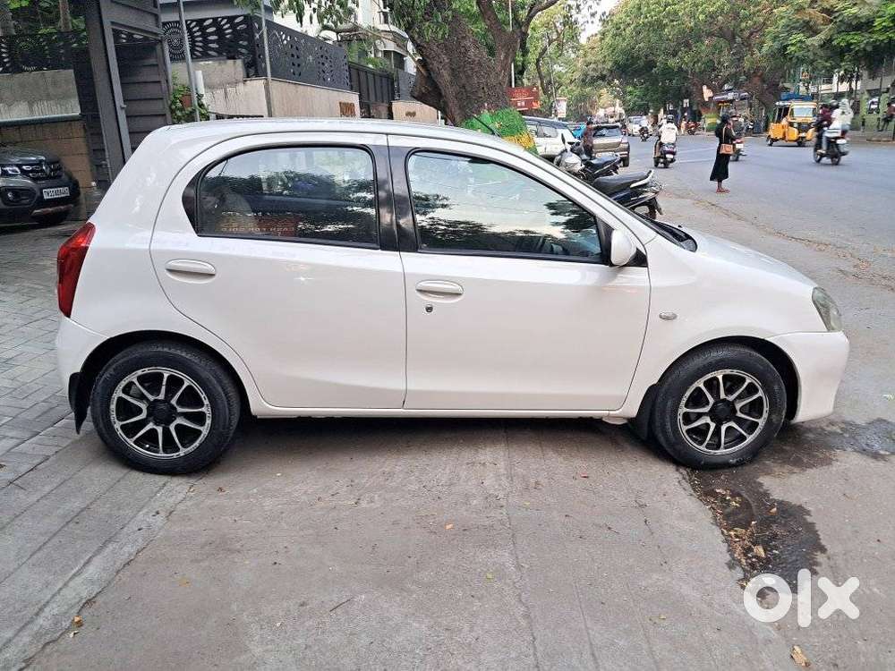 Toyota Etios Liva G Exclusive, 2011, Petrol
