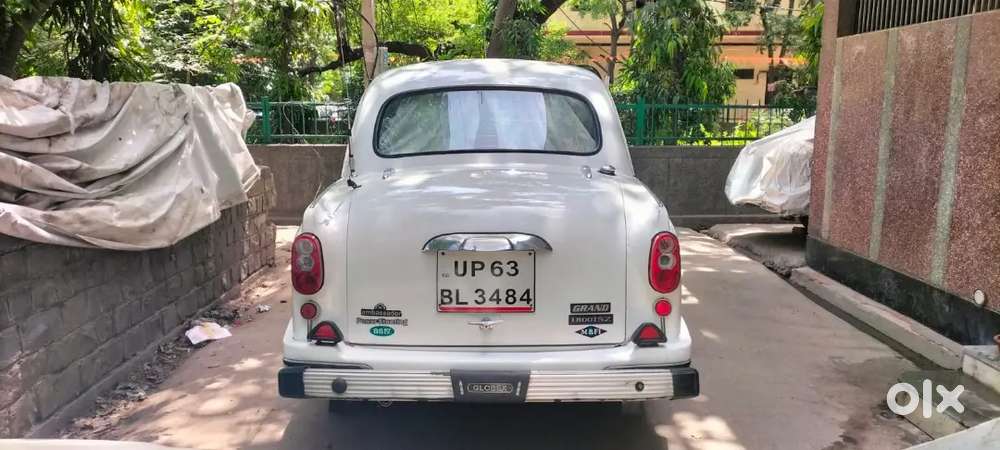 Ambassador Ambassador 2014 Petrol 63000 Km Driven