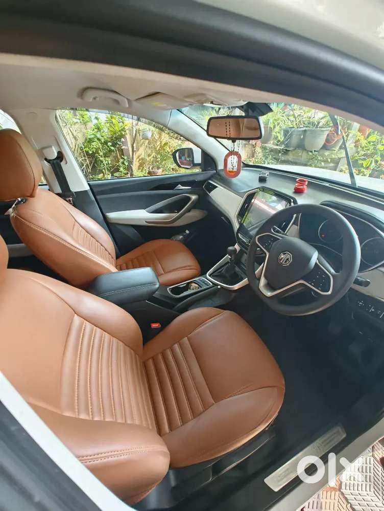 Mg Hector Plus 2021 Petrol 35000 Km Driven