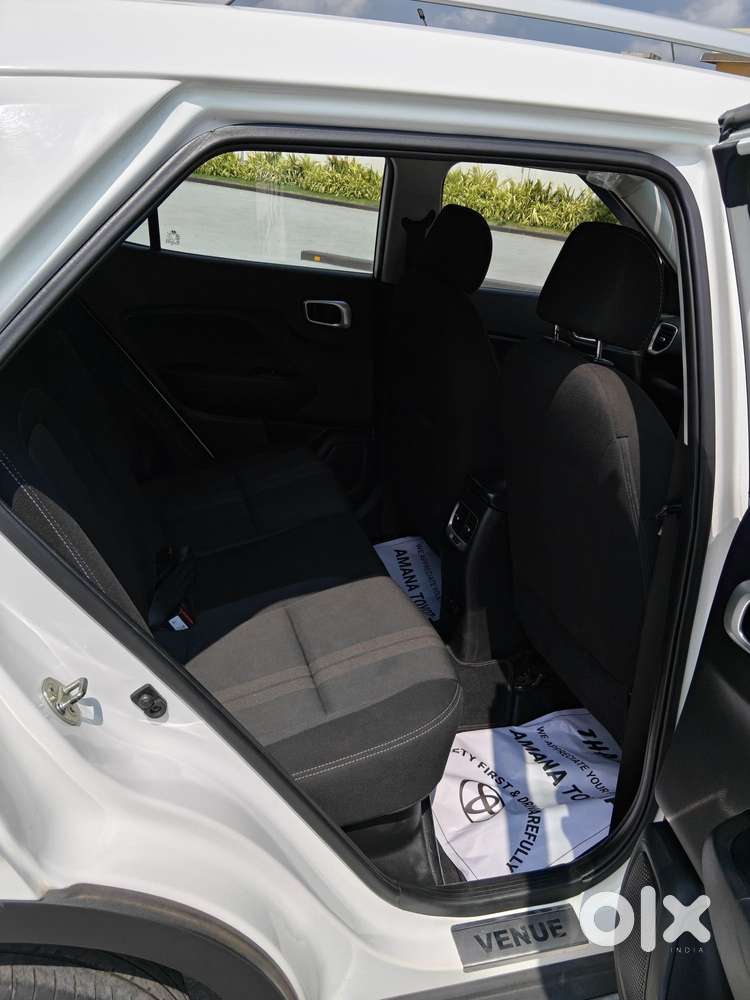 Hyundai Venue S 1.2 Petrol, 2020, Petrol