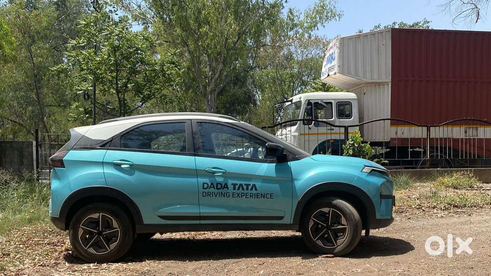 Tata Nexon Fearless Plus (ps)  1.2 Petrol Dca (adas), 2024, Cng & Hy..