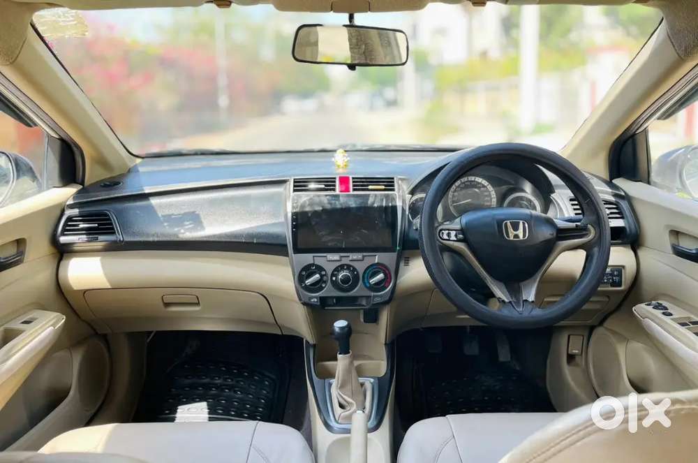 Honda City Ivtec With Cng  Well Condition Car 1s Owner