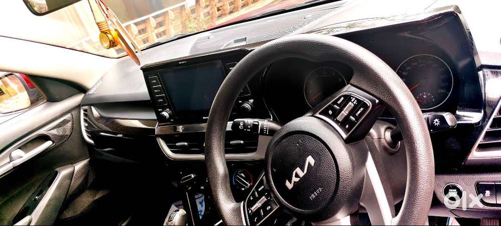 Kia Seltos Htk + Petrol