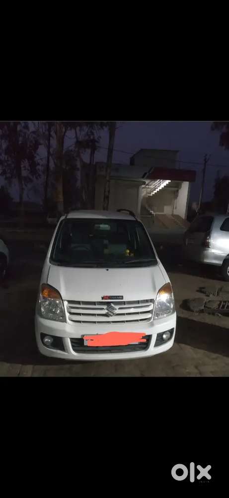Very Good Car Pb 05 No Single Hand Drive Car 2028 Tak Passing Hai