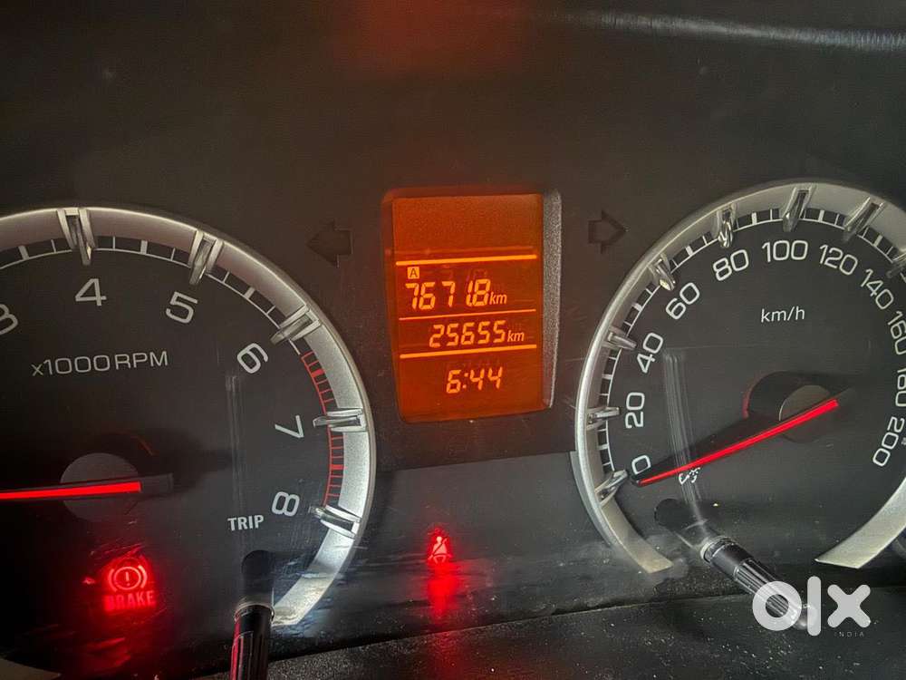 Maruti Suzuki Swift Dzire Vxi Optional, 2012, Petrol