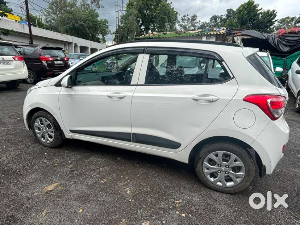 Hyundai Grand I10 1.2 Kappa Vtvt Sportz Special Edition, 2016, Petro..
