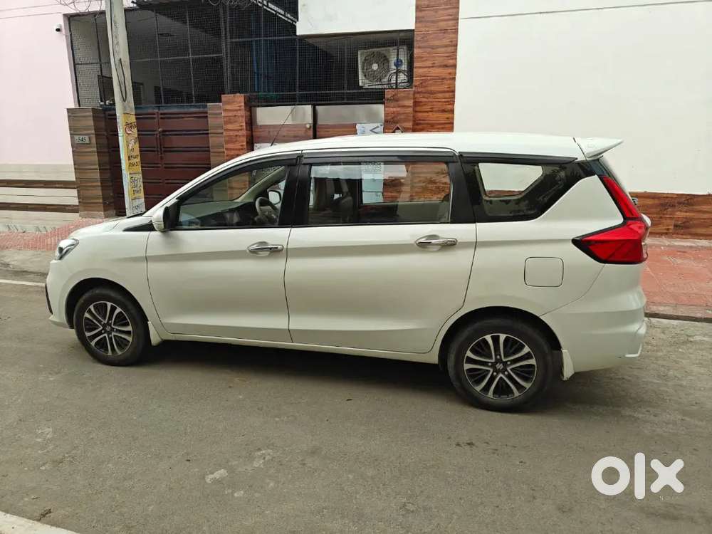 Maruti Suzuki Ertiga 2022 Zxi Smart Hybrid