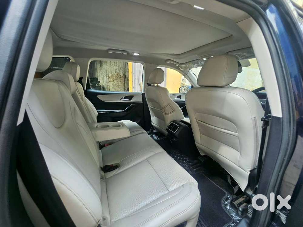Mahindra Xuv700 2.2 Ax 7 Diesel Mt Str, 2023, Diesel