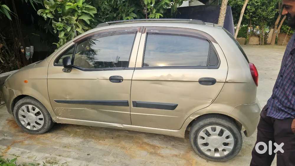 Chevrolet Spark Petrol 2011