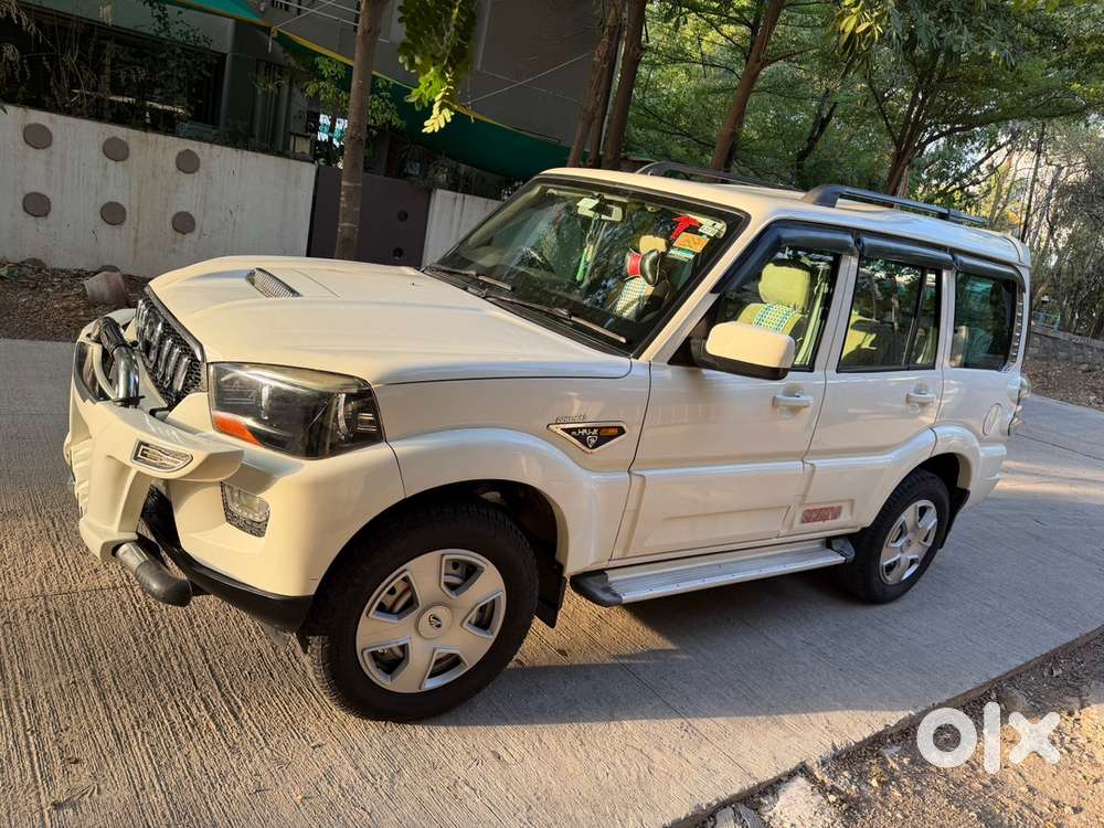 Mahindra Scorpio M-hawk Engine October 2015 Model S4 9 Seater