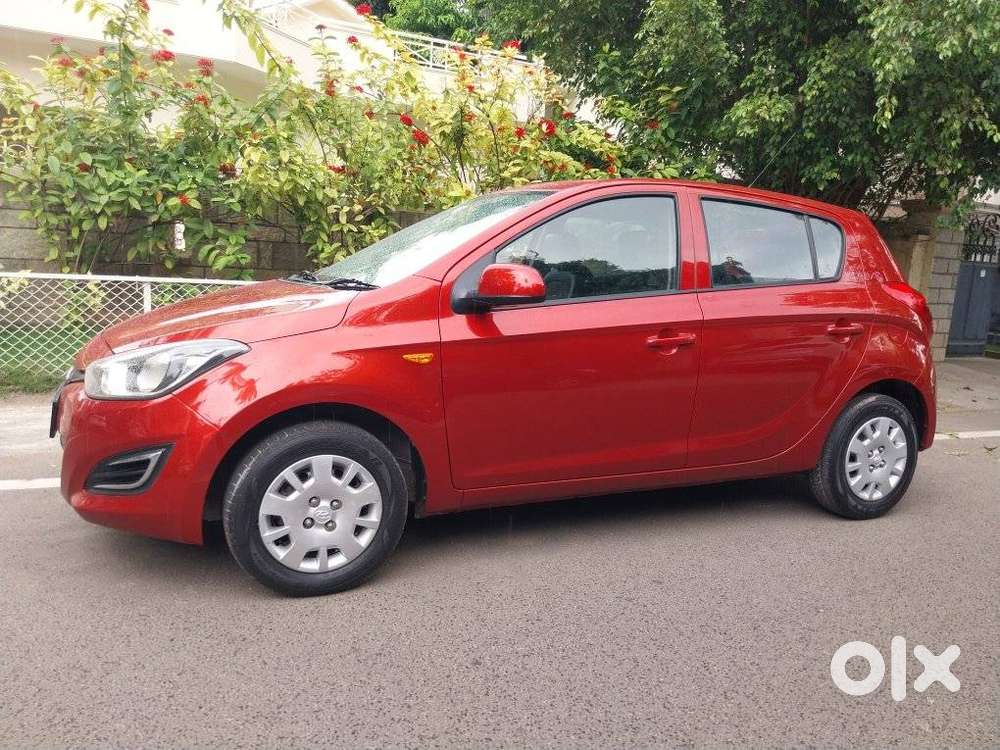 Hyundai I20 Petrol Cvt Magna Executive, 2013, Petrol