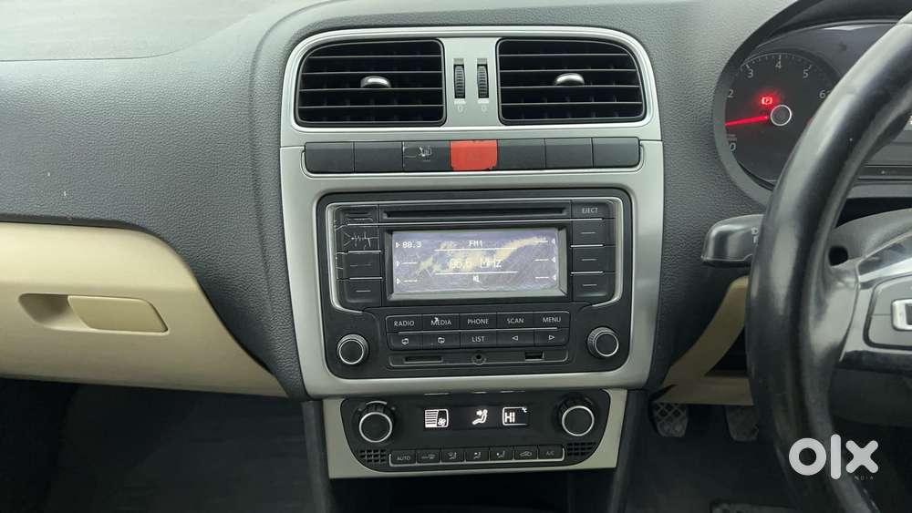 Volkswagen Polo 2009-2013 Petrol Highline 1.2l, 2014, Petrol