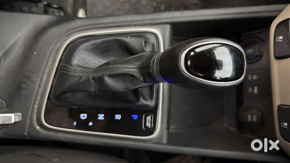 Hyundai Verna 1.6 Sx (o) Vtvt At, 2018, Petrol