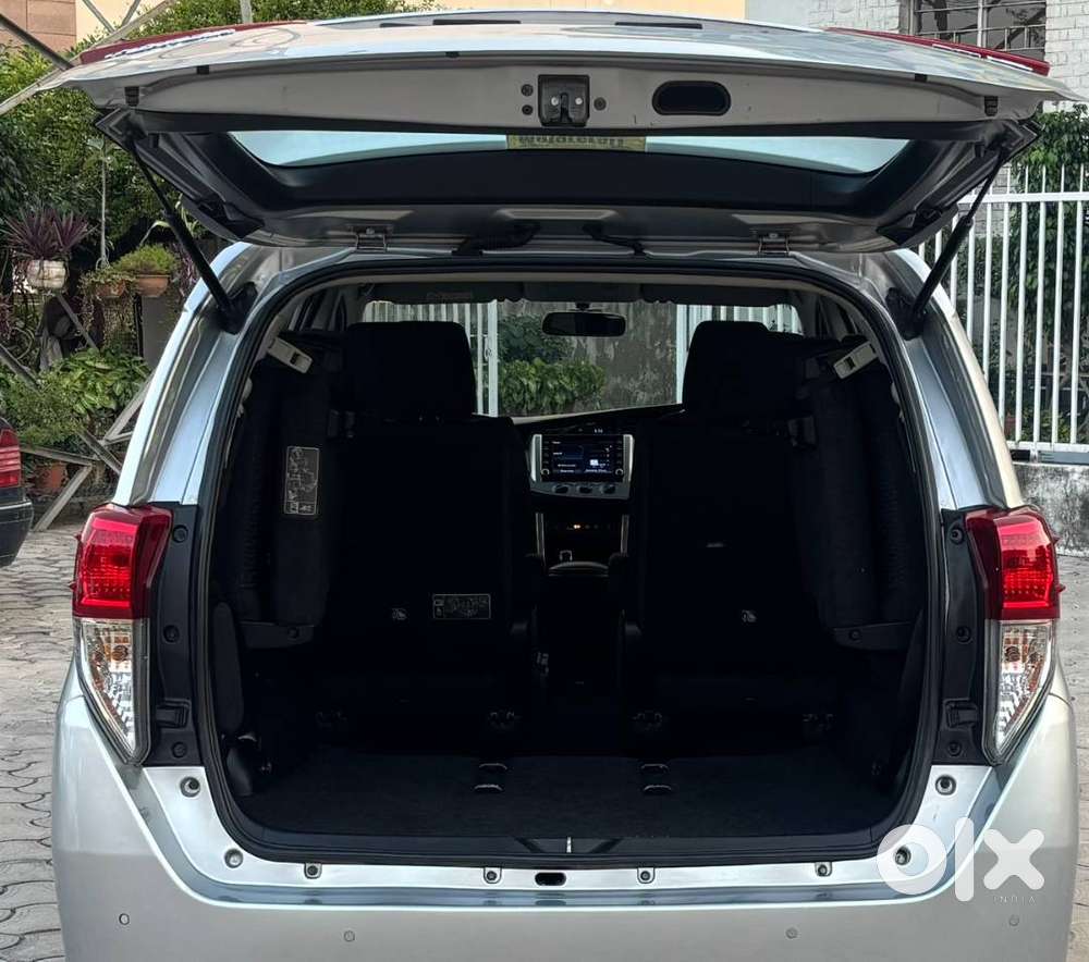 Toyota Innova Crysta Gx 2022
