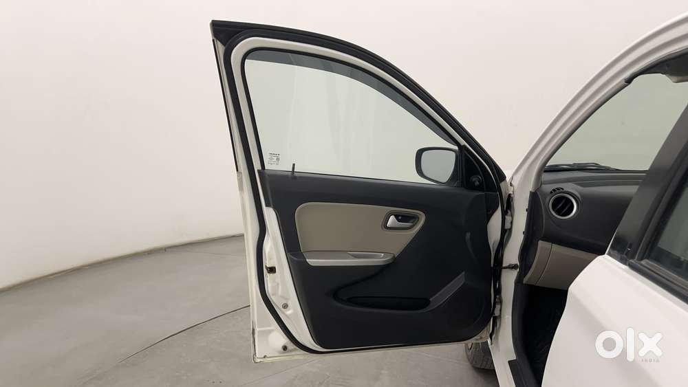 Maruti Suzuki Alto K10 2010-2014 Vxi, 2017, Petrol