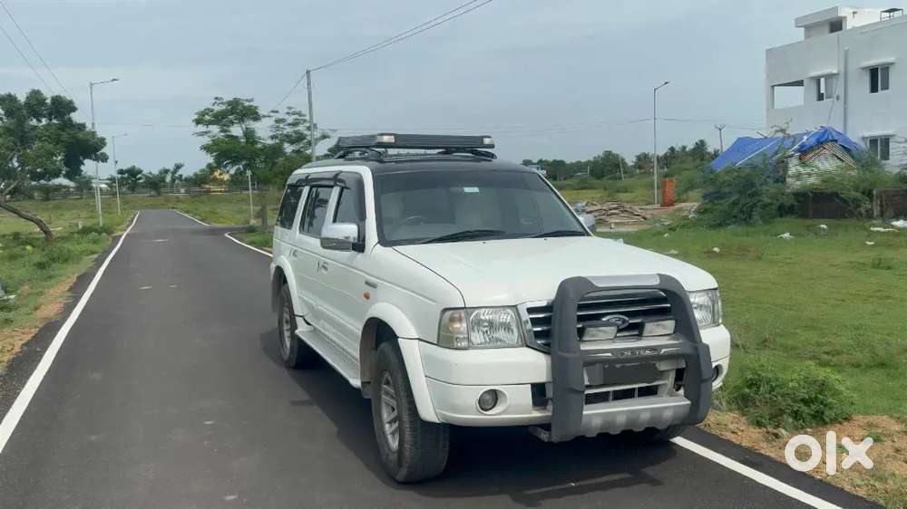 Ford Endeavour 2005 Diesel Well Maintained Suv